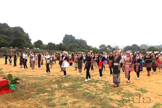 Viengxay Hosts Ethnic Traditions and Cherry Blossom Festival 2025